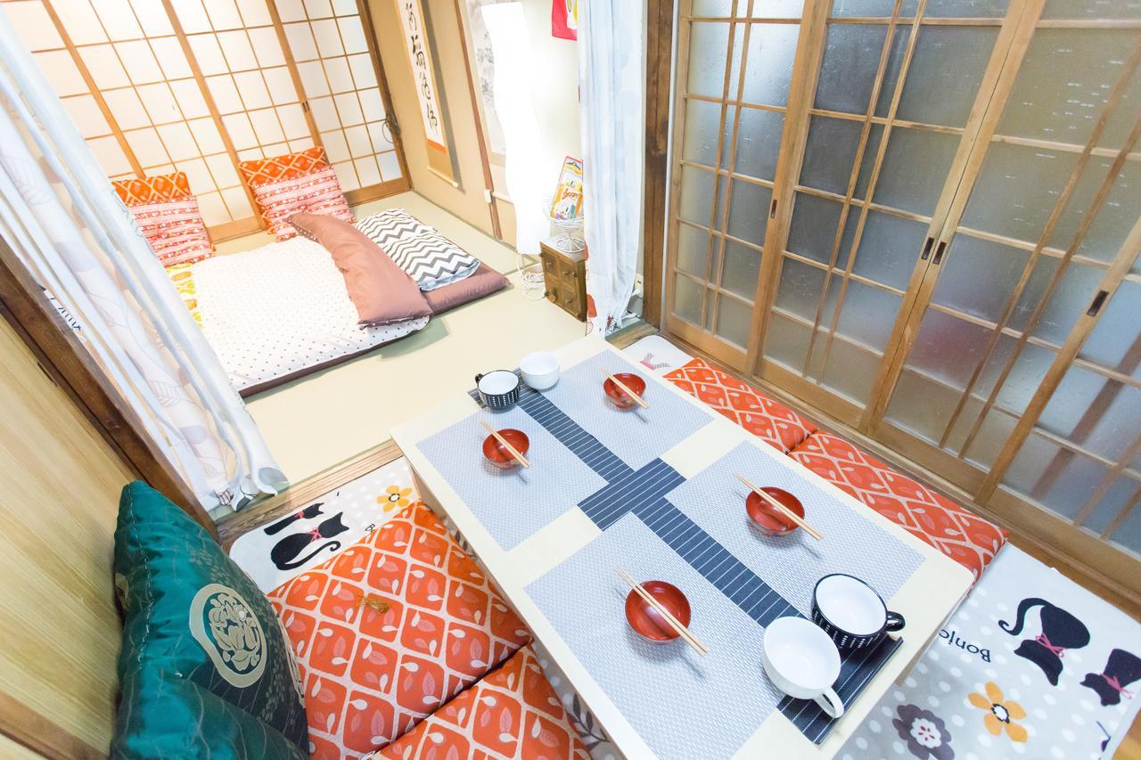 City Center 200 Years Old Traditional House Next To 2 Train Lines Kyoto Exterior photo