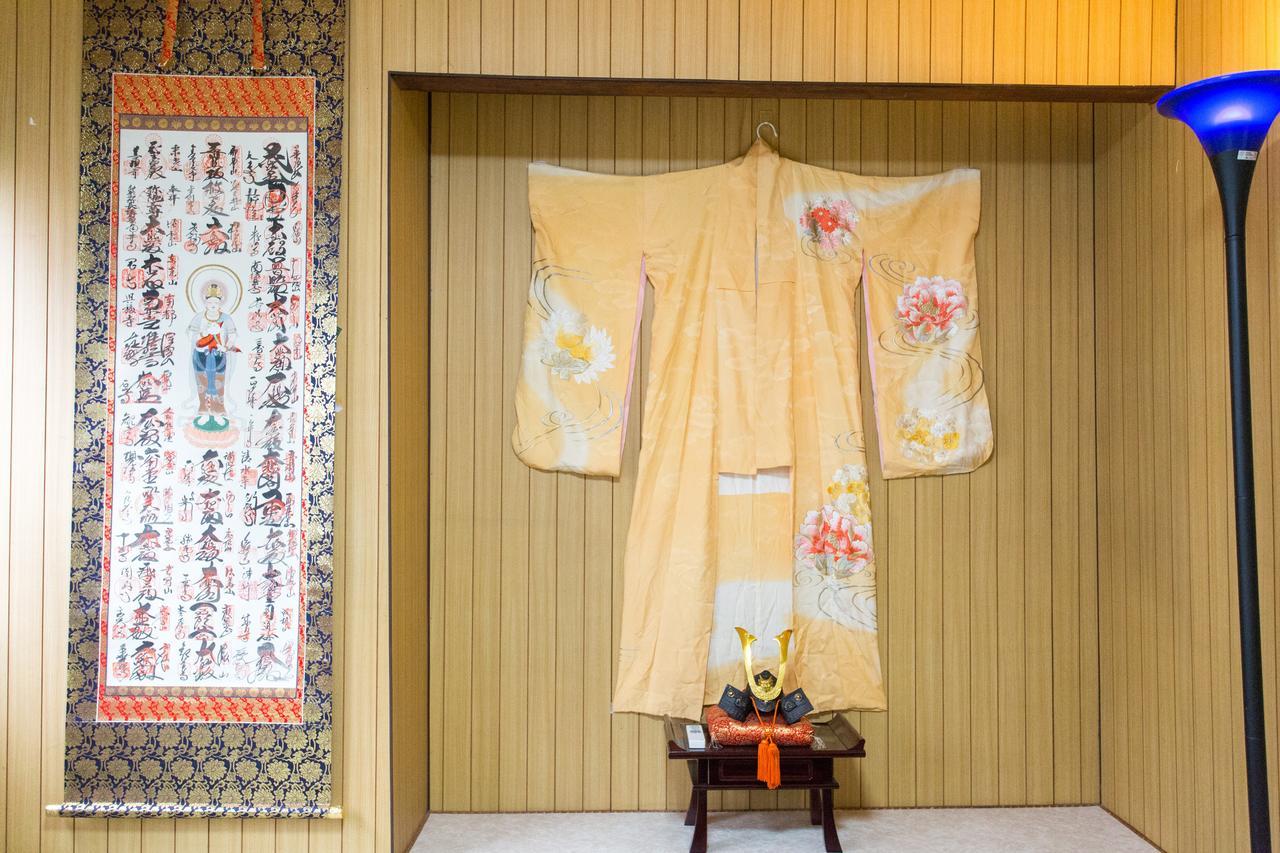 City Center 200 Years Old Traditional House Next To 2 Train Lines Kyoto Exterior photo